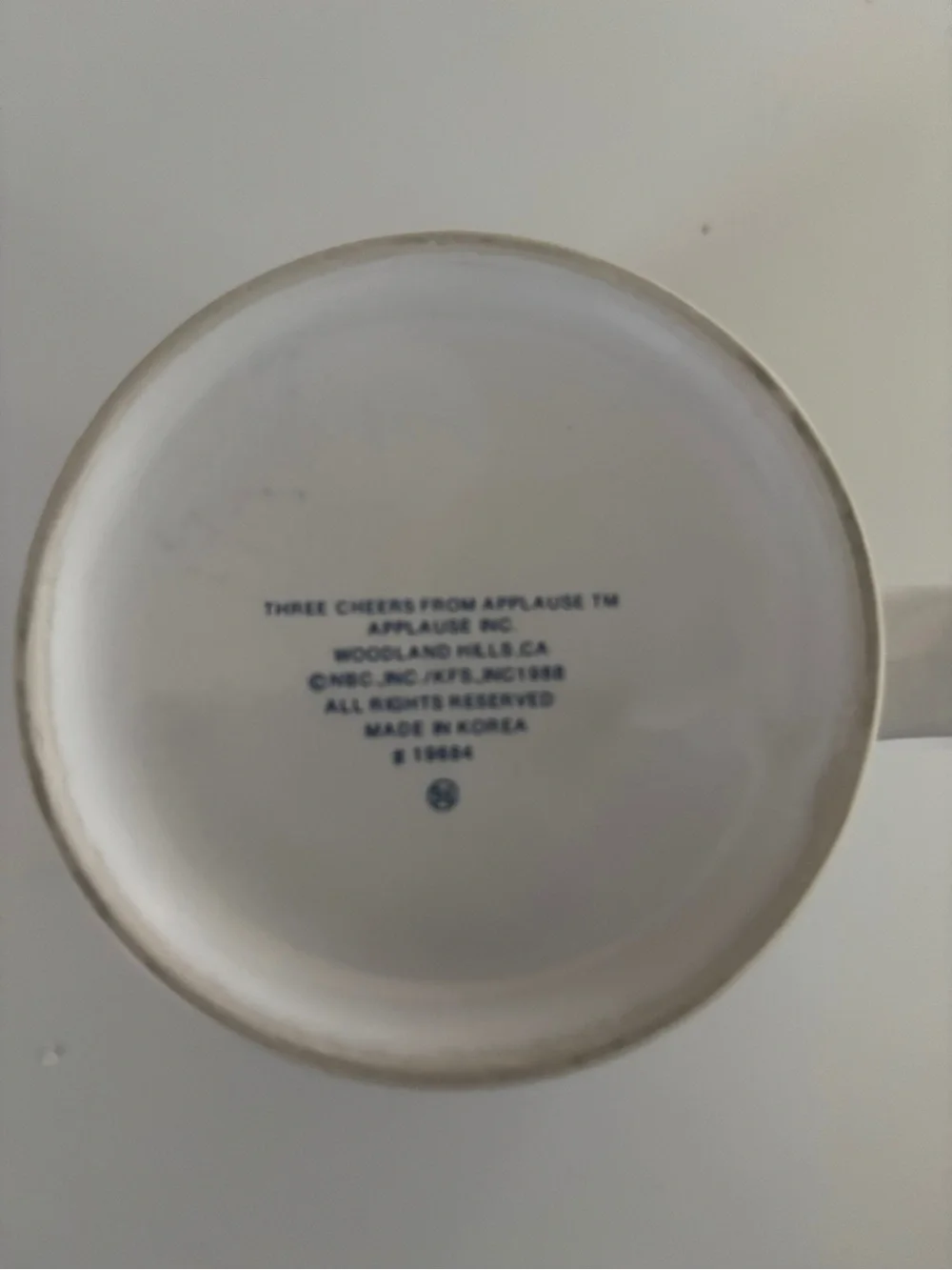 Applause white ceramic